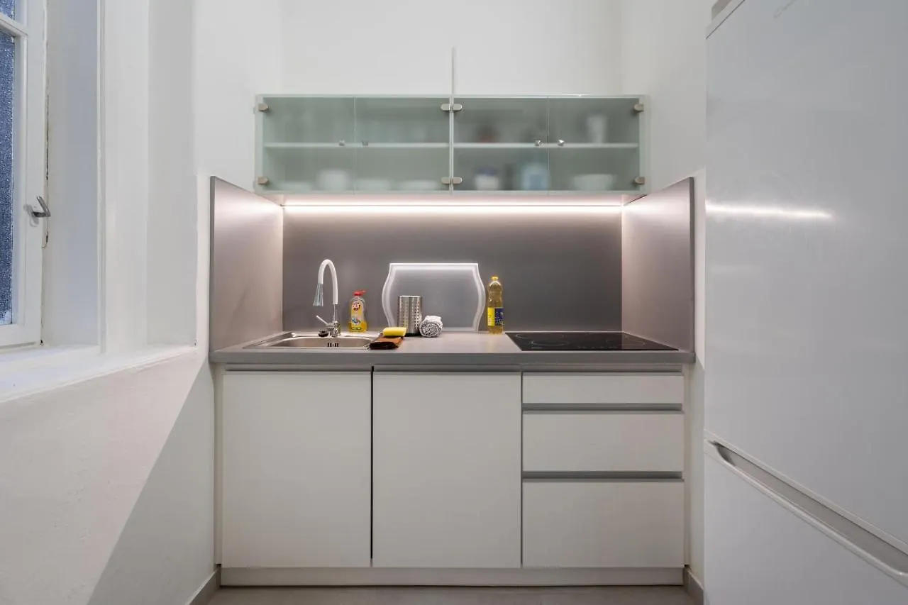 Setting Sun Apartment Budapest Ungheria