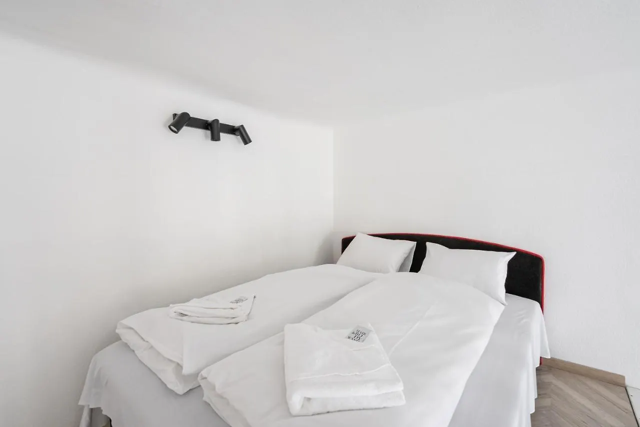 Setting Sun Apartment Budapest